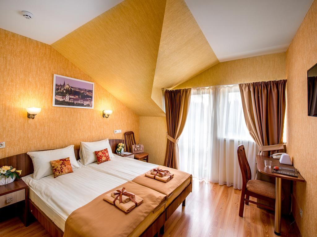Hotel&SPA Restaurant Pysanka Lviv Chambre photo