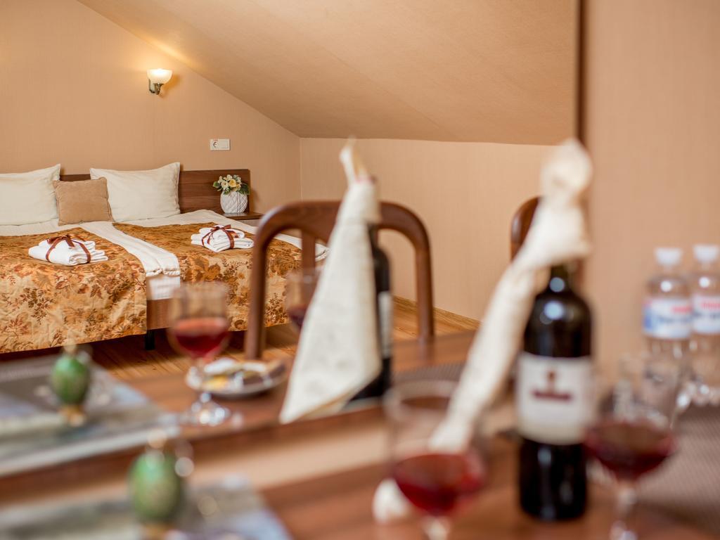 Hotel&SPA Restaurant Pysanka Lviv Extérieur photo